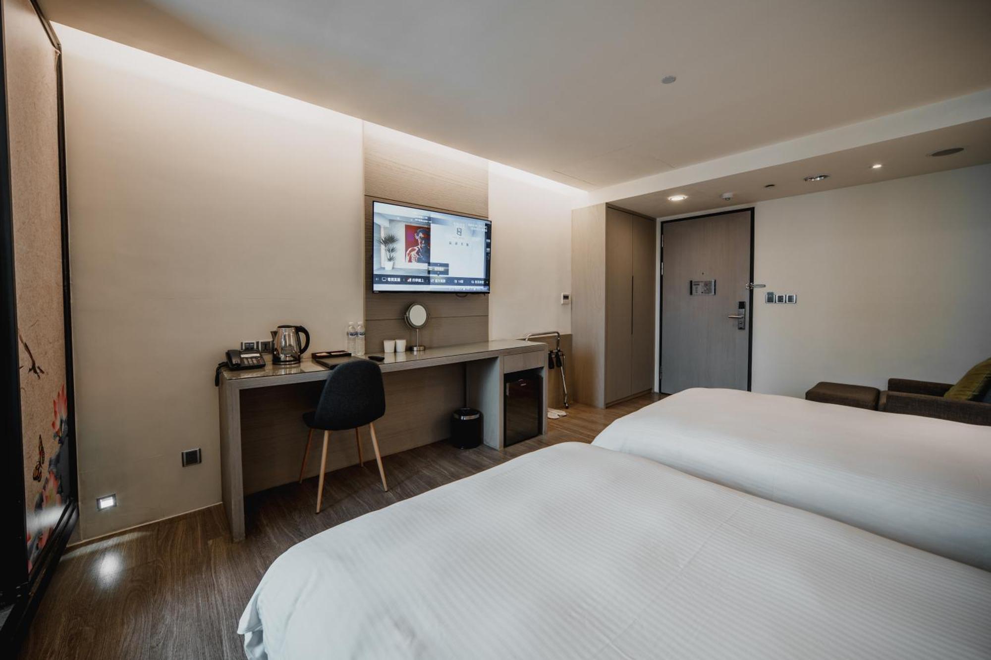 Hub Hotel Kaohsiung Yawan Branch Exterior photo