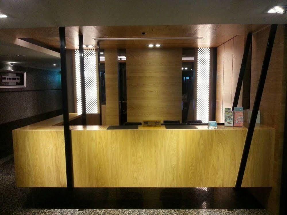 Hub Hotel Kaohsiung Yawan Branch Exterior photo